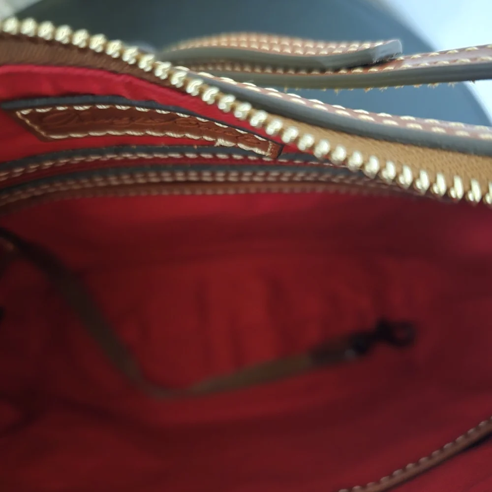New Dooney Pebble Leather Pocket Crossbody - Color: Mustard - Picture 9 of 12